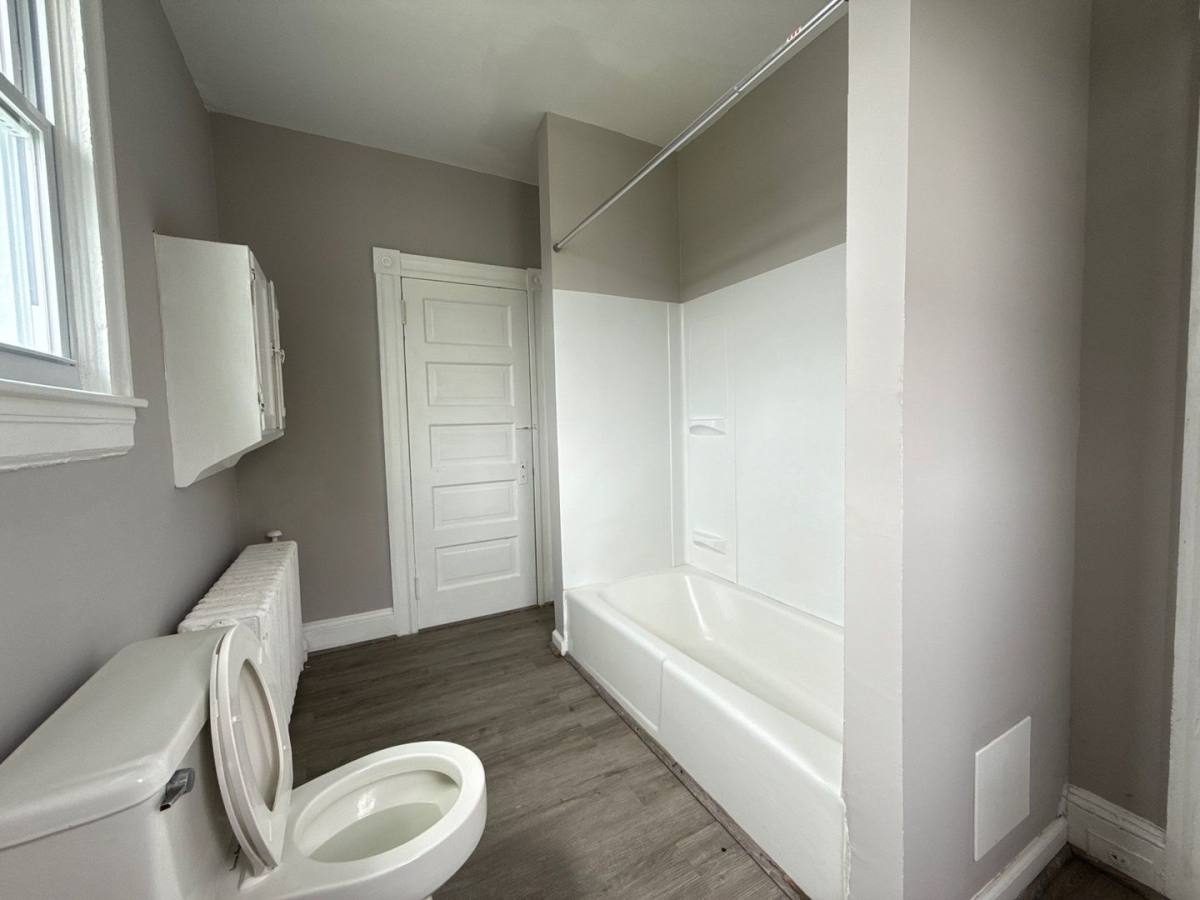 Apartment for rent at 2604 Hamilton Ave, Baltimore, MD 21214