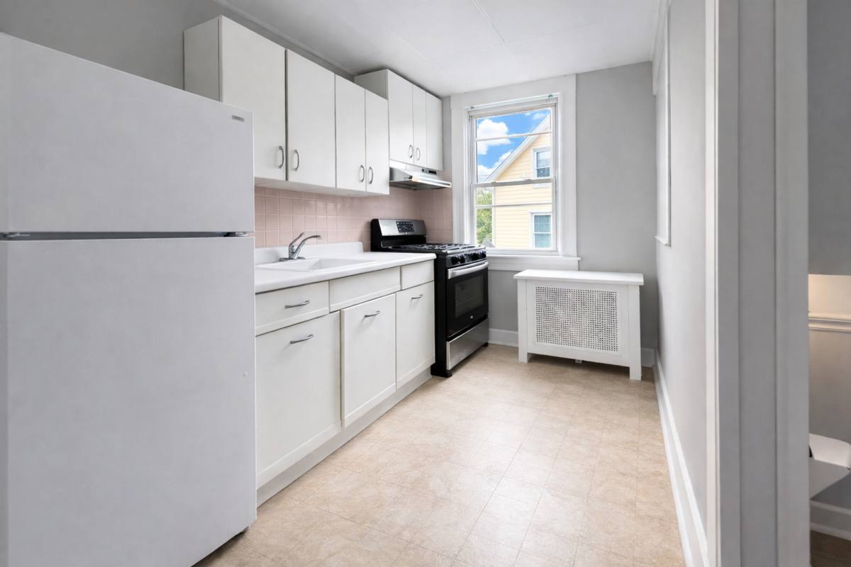 Apartment for rent at 2604 Hamilton Ave, Baltimore, MD 21214