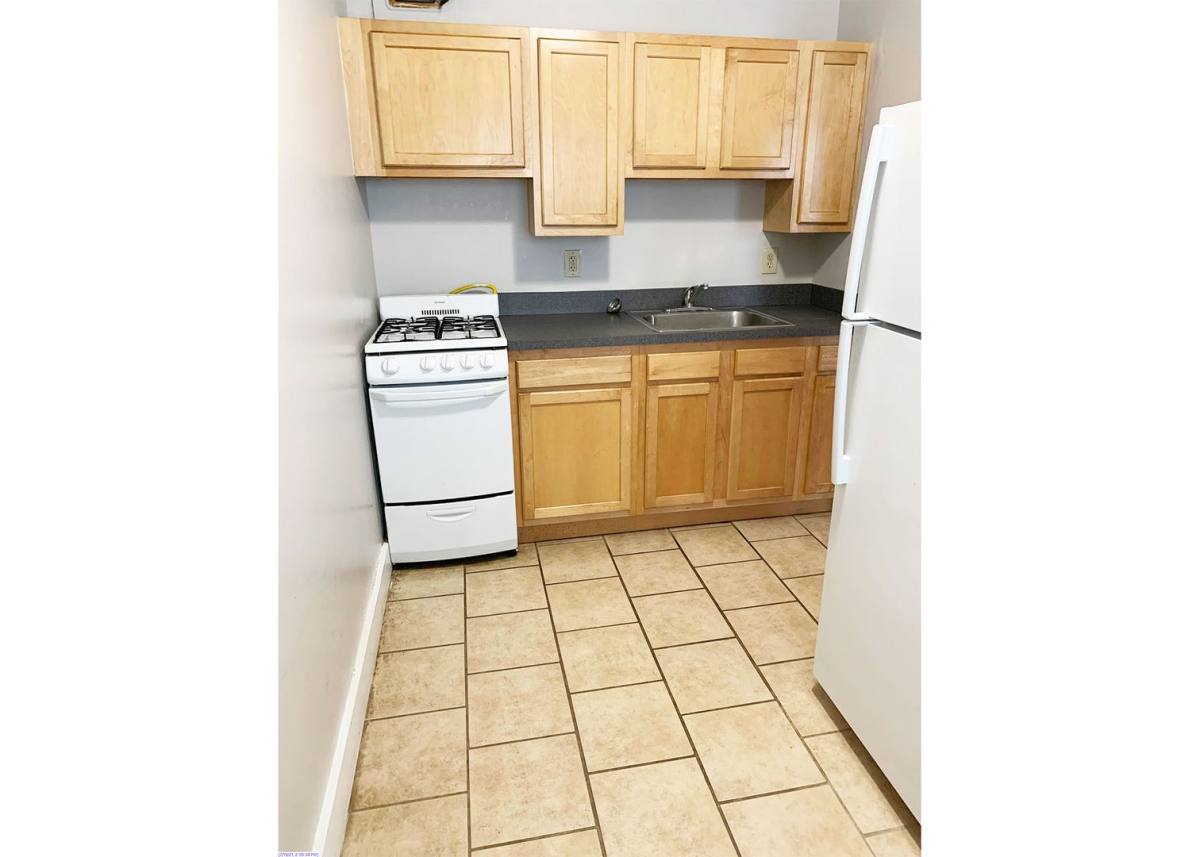 Apartment for rent at 3304 Jefferson Ave, Cincinnati, OH 45220
