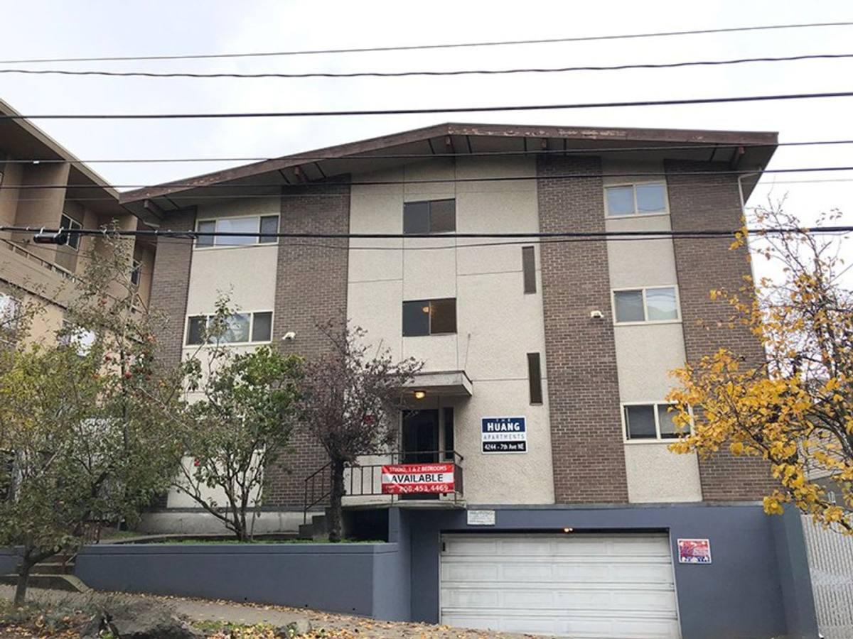Apartment for rent at 4244 7th Ave NE, Seattle, WA 98105