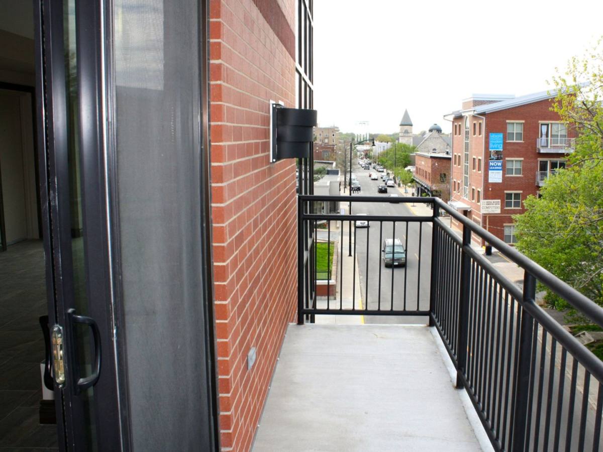 Apartment for rent at 1200 E Walnut St, Columbia, MO 65201