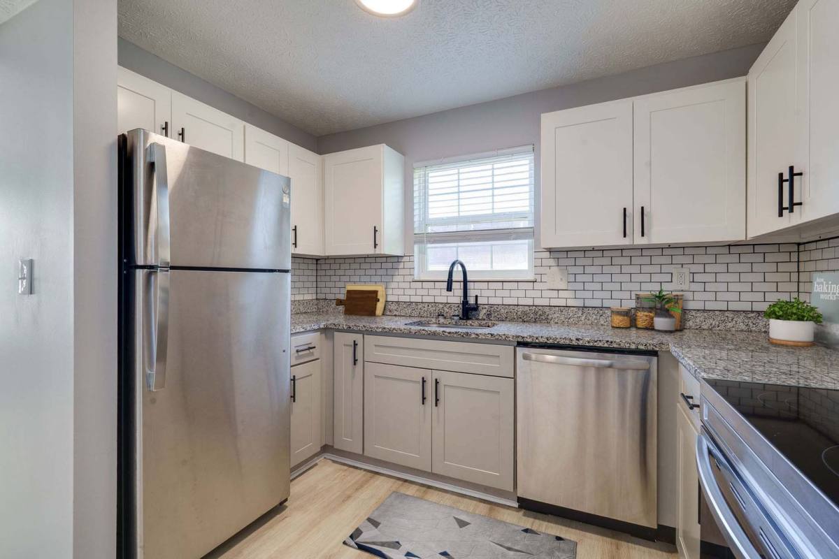Apartment for rent at 200 Knollridge Court, Fairfield, OH 45014