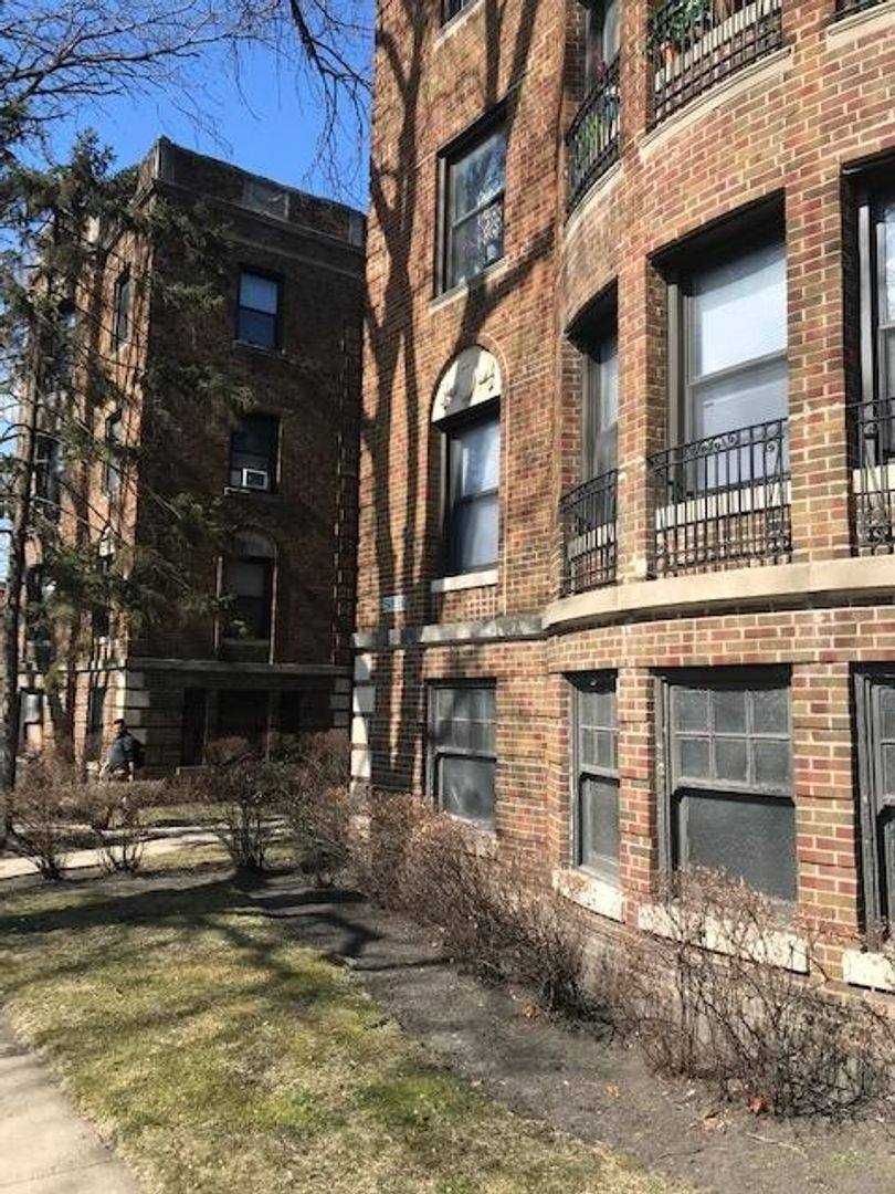 Apartment for rent at 2554-68 W Estes Ave, Chicago, IL 60645