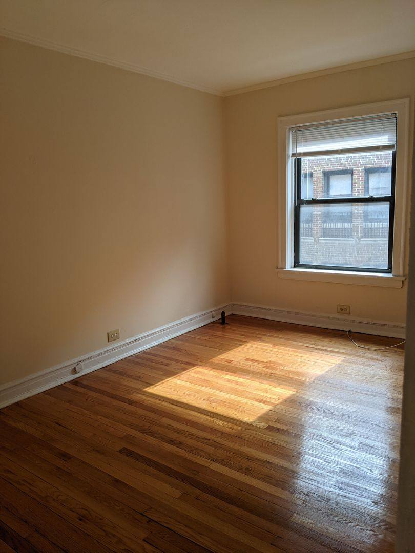 Apartment for rent at 2554-68 W Estes Ave, Chicago, IL 60645
