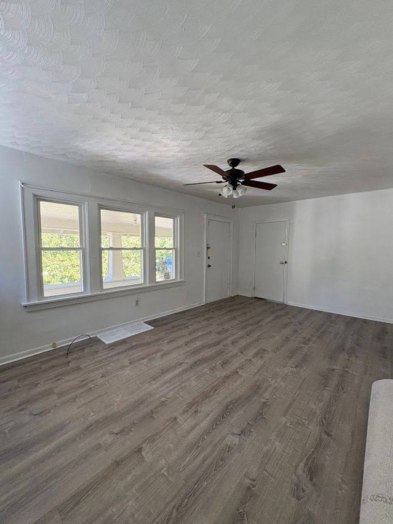 House for rent at 844 Lawton St, Akron, OH 44320