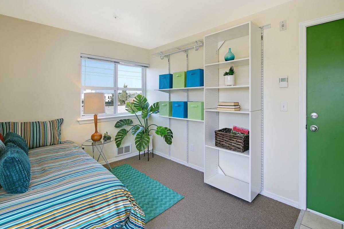 Apartment for rent at 5611 17th Ave NW, Seattle, WA 98107