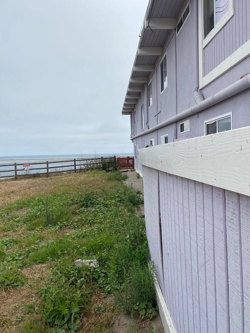 Apartment for rent at 6741 Del Playa, Goleta, CA 93117