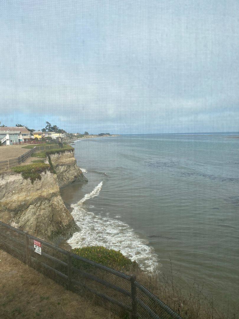 Apartment for rent at 6741 Del Playa, Goleta, CA 93117