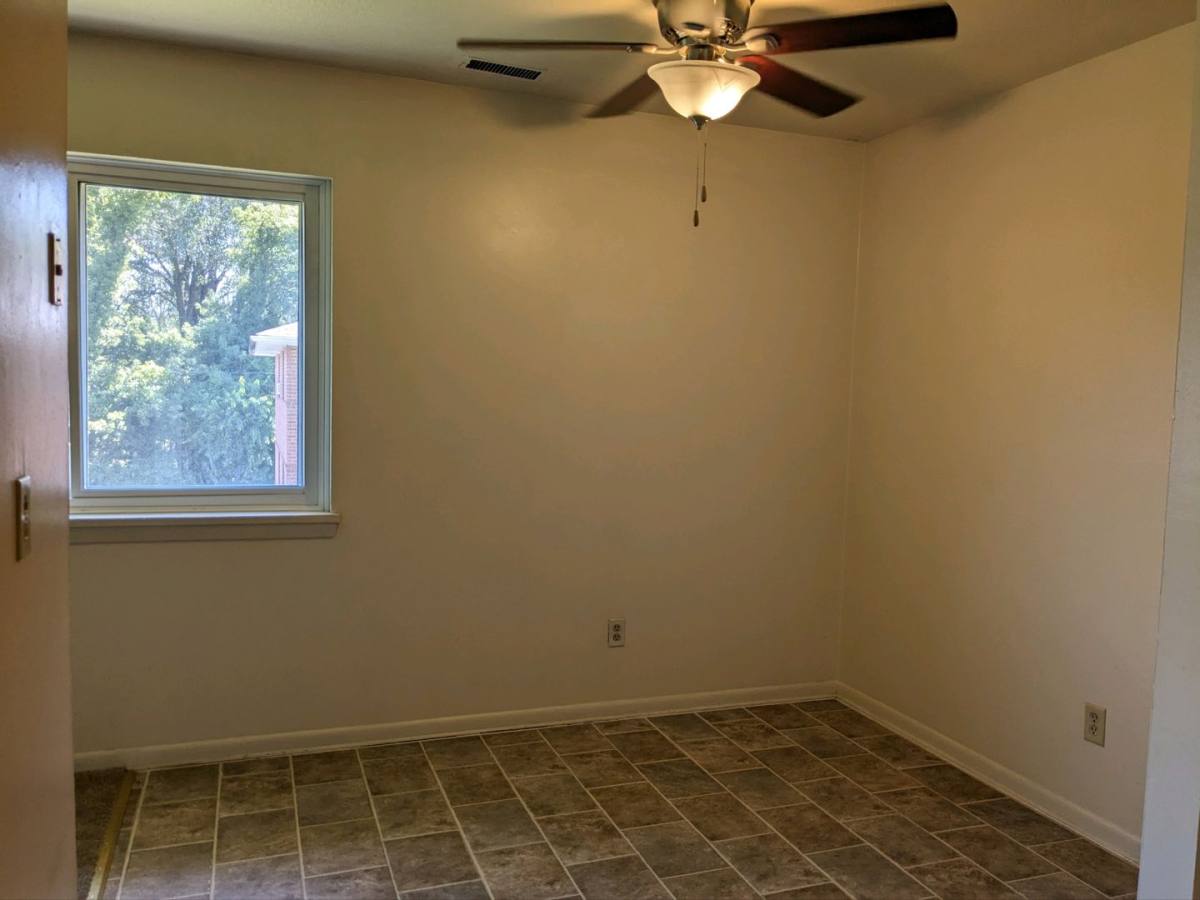 Apartment for rent at 679 E Main St, Batavia, NY 14020
