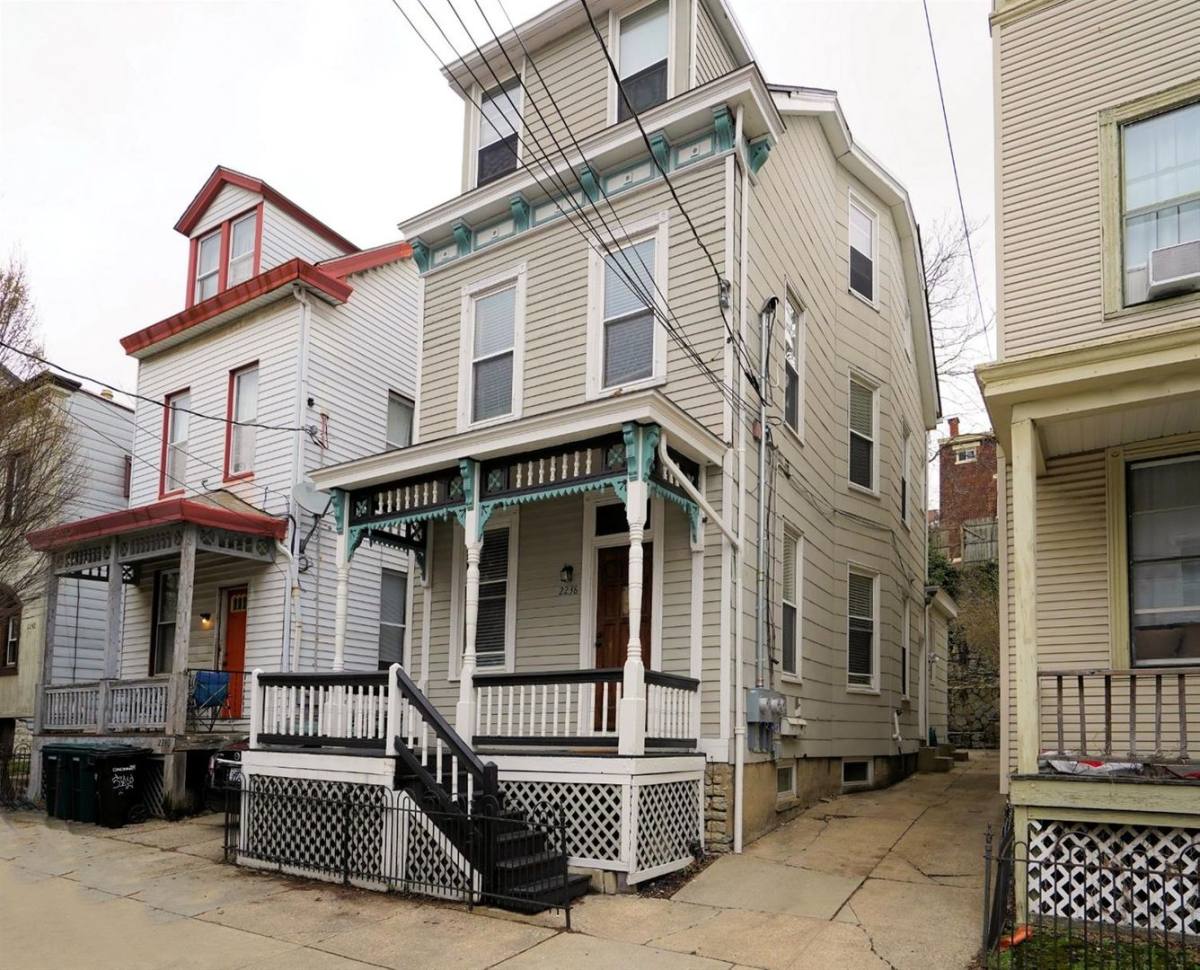 House for rent at 2238 Victor St, Cincinnati, OH 45219