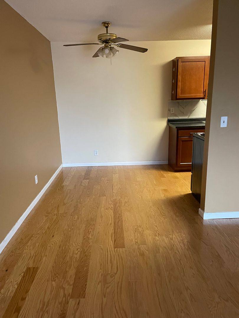 Apartment for rent at 800 County Rd, Saint Paul, MN 55112