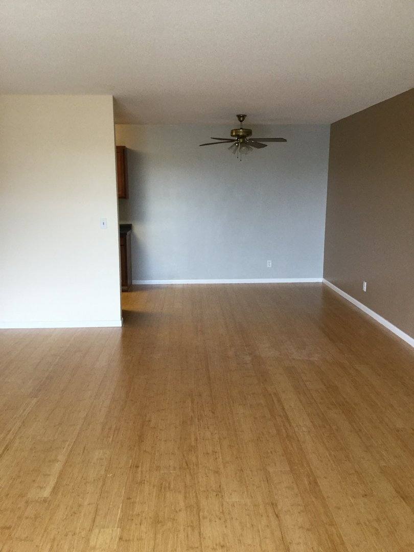 Apartment for rent at 800 County Rd, Saint Paul, MN 55112
