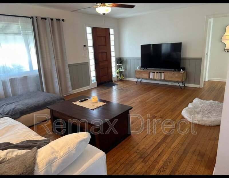 House for rent at 727 S M St #1, Lake Worth Beach, FL 33460