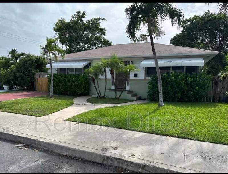 House for rent at 727 S M St #1, Lake Worth Beach, FL 33460