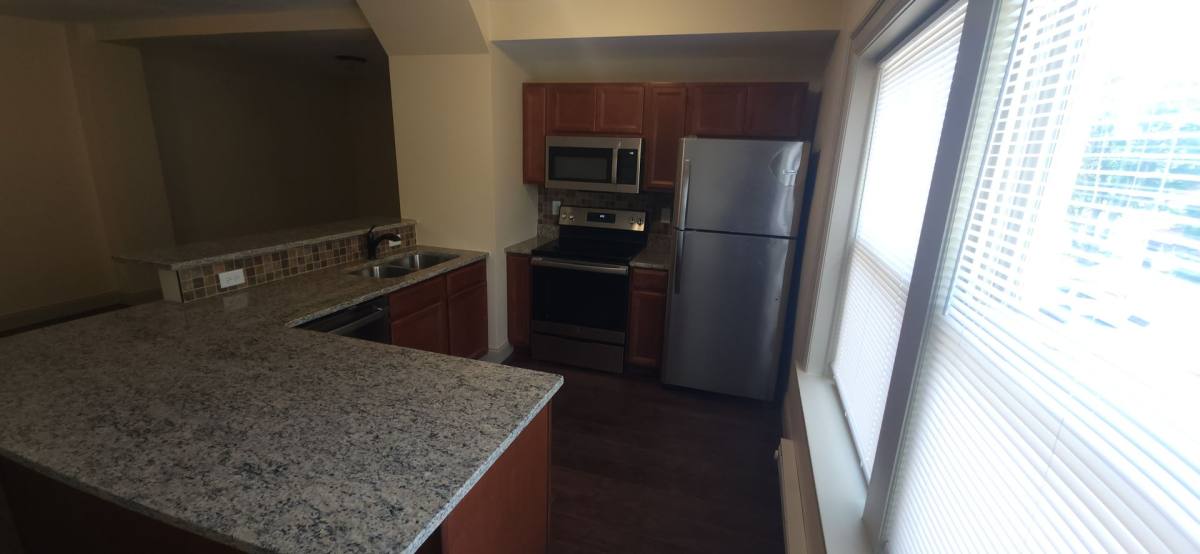 Apartment for rent at 1416 E State St, Rockford, IL 61104
