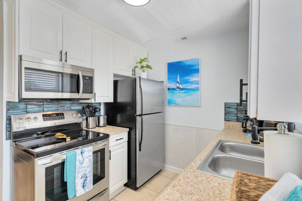 Apartment for rent at 1029 -1031 Park Dr, Satellite Beach, FL 32937