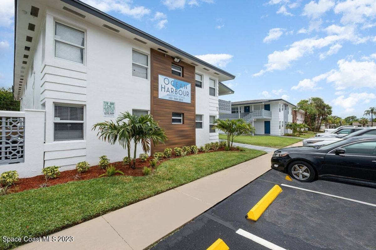Apartment for rent at 1029 -1031 Park Dr, Satellite Beach, FL 32937
