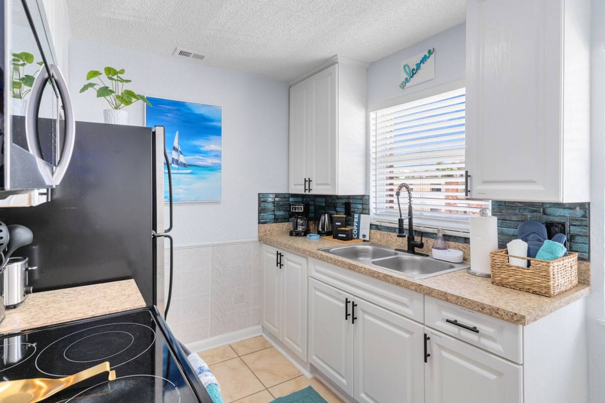 Apartment for rent at 1029 -1031 Park Dr, Satellite Beach, FL 32937