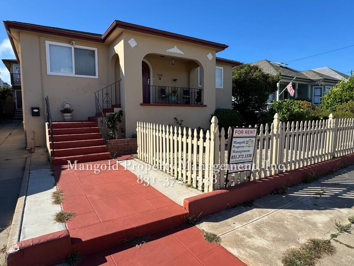 Apartment for rent at 298 Watson St, Monterey, CA 93940