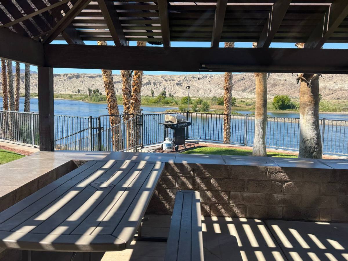 Condo for rent at 201 Riverfront Dr, Bullhead City, AZ 86442