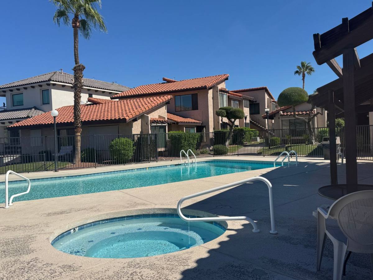 Condo for rent at 201 Riverfront Dr, Bullhead City, AZ 86442