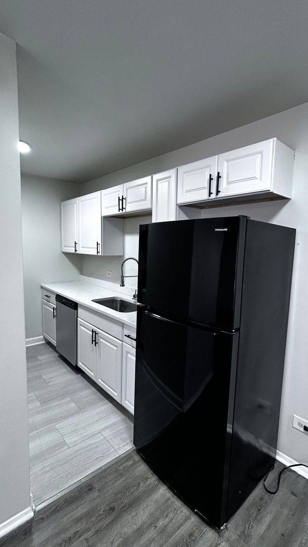 Apartment for rent at 3045 3061 & 3069 Bernice Rd, Lansing, IL 60438