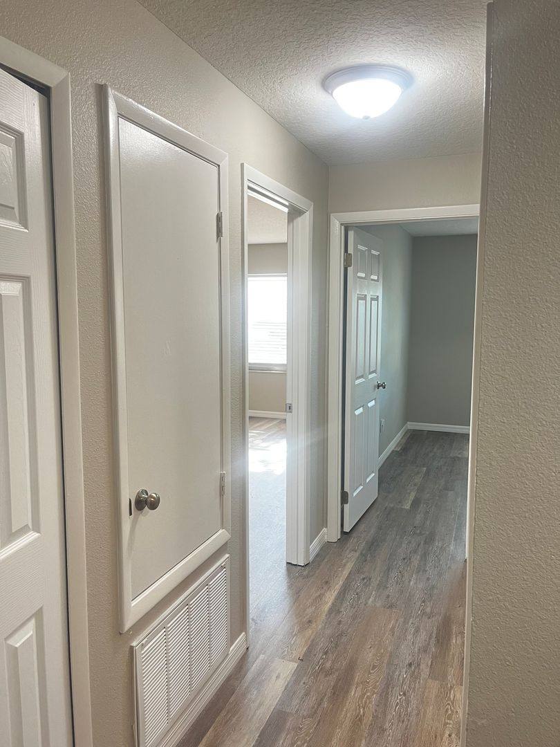 Apartment for rent at 1175 W Minnesota Ave, Deland, FL 32720