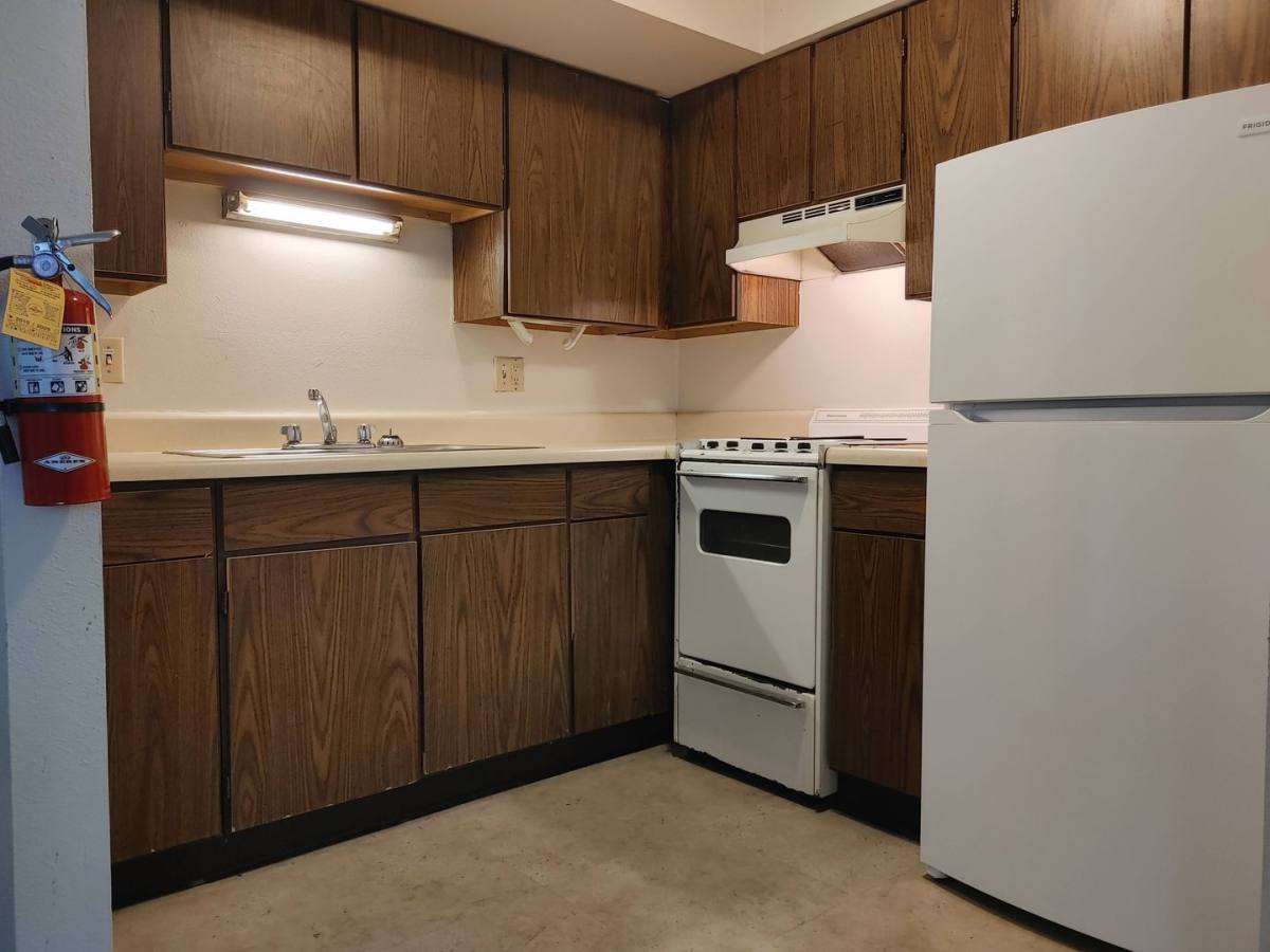 Apartment for rent at 415 S Van Buren St, Iowa City, IA 52240