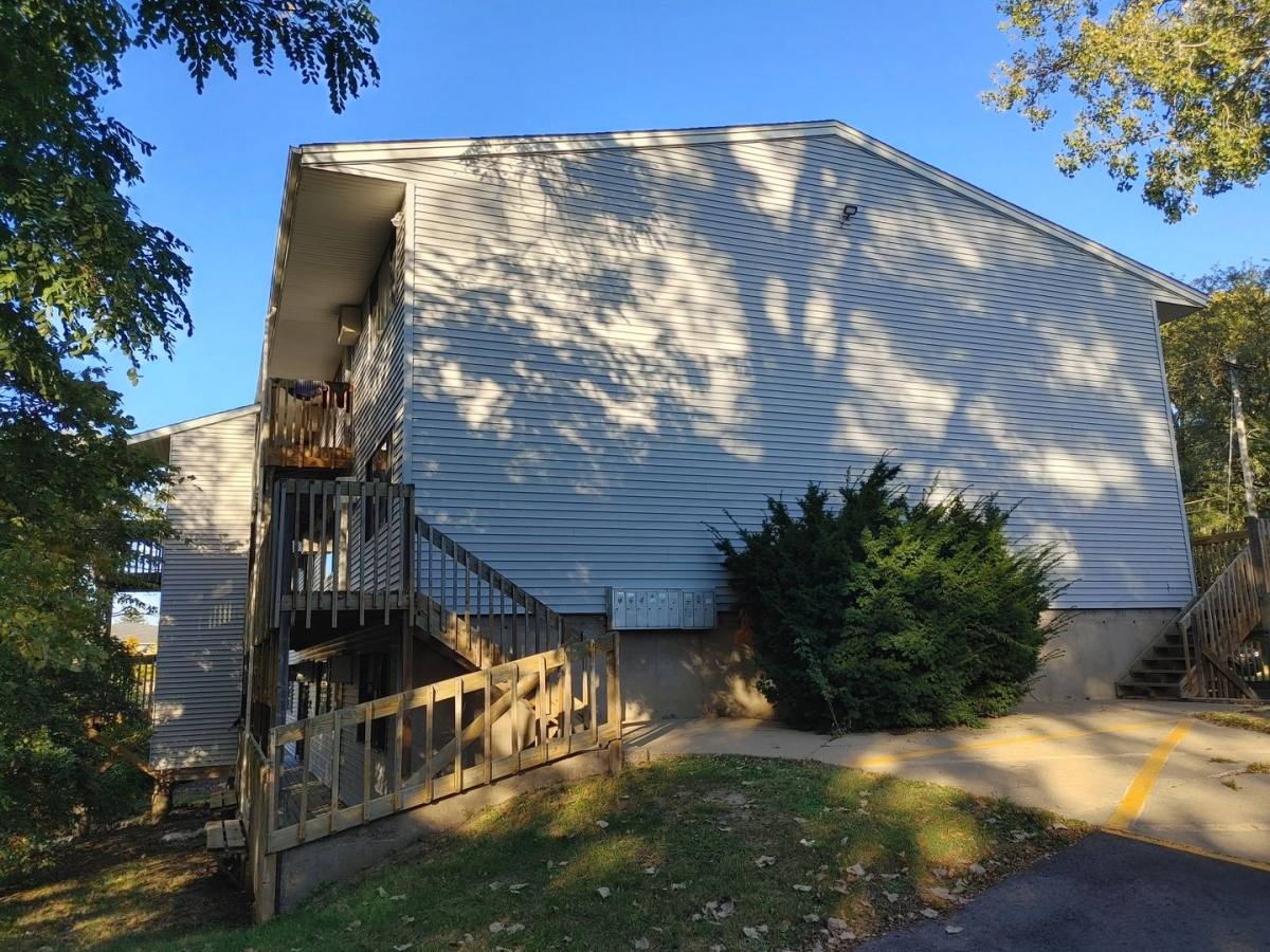 Apartment for rent at 415 S Van Buren St, Iowa City, IA 52240