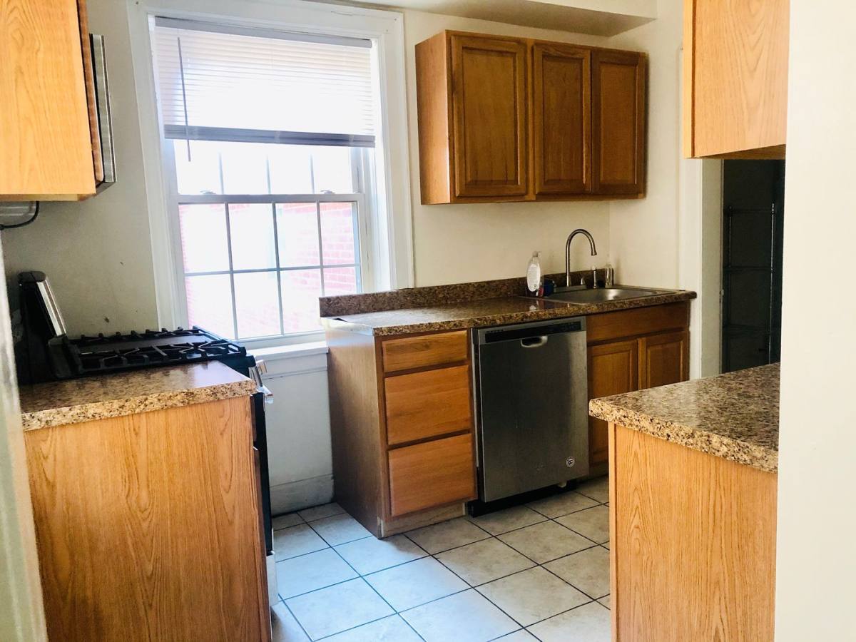Apartment for rent at 1350 Neil Ave, Columbus, OH 43201