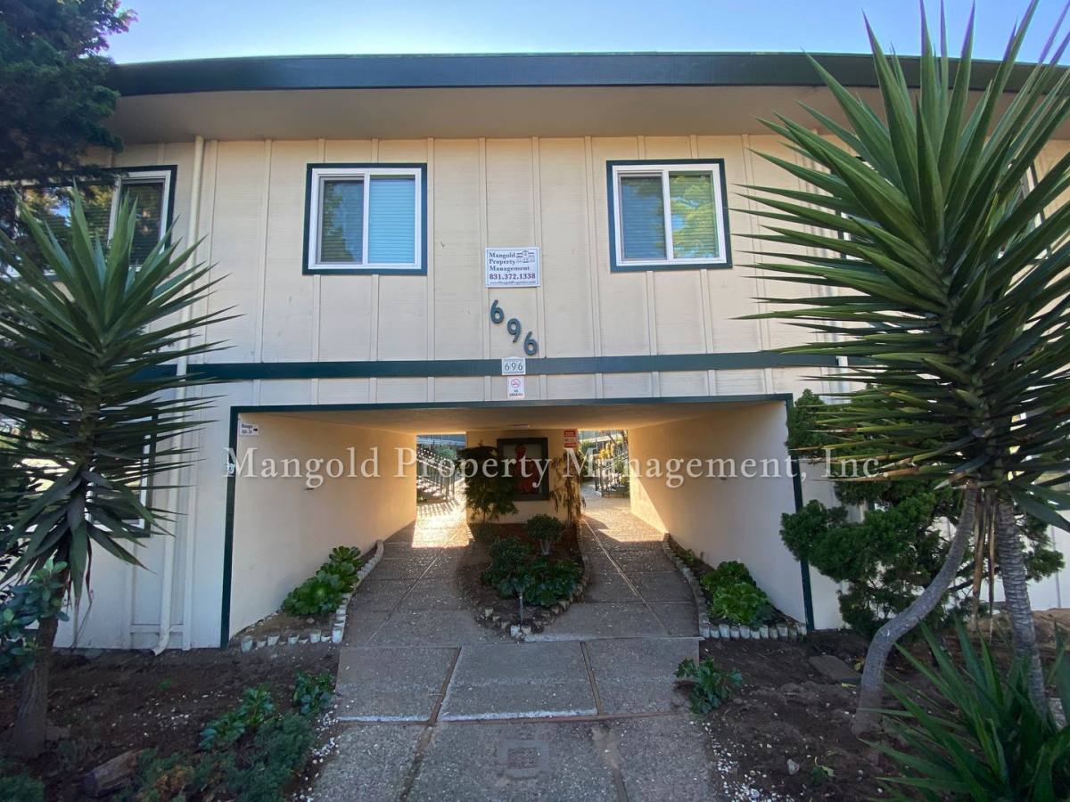 Apartment for rent at 696 Casanova, Monterey, CA 93940