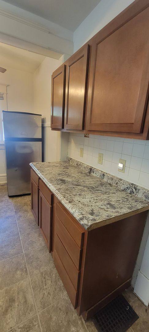 House for rent at 2015 Summit St, Columbus, OH 43201