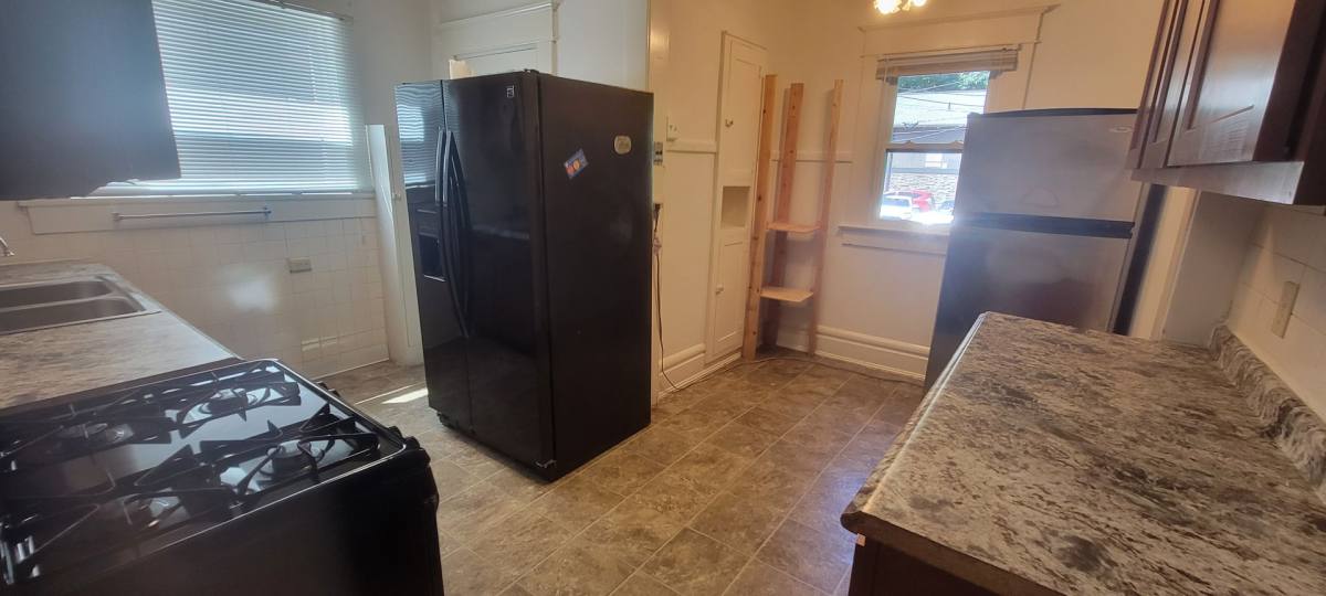 House for rent at 2015 Summit St, Columbus, OH 43201
