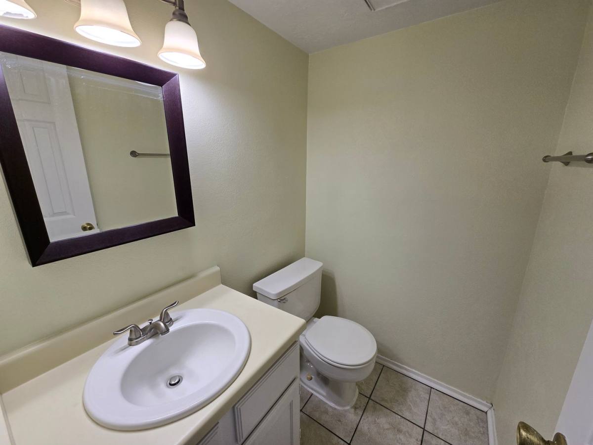 Condo for rent at 1904 Dartmouth St, College Station, TX 77840