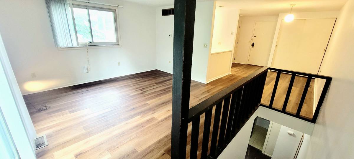 Apartment for rent at 2024 Summit St, Columbus, OH 43201
