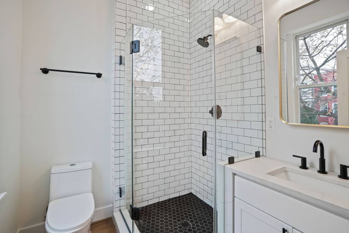 Apartment for rent at 235 F St NE, Washington, DC 20002