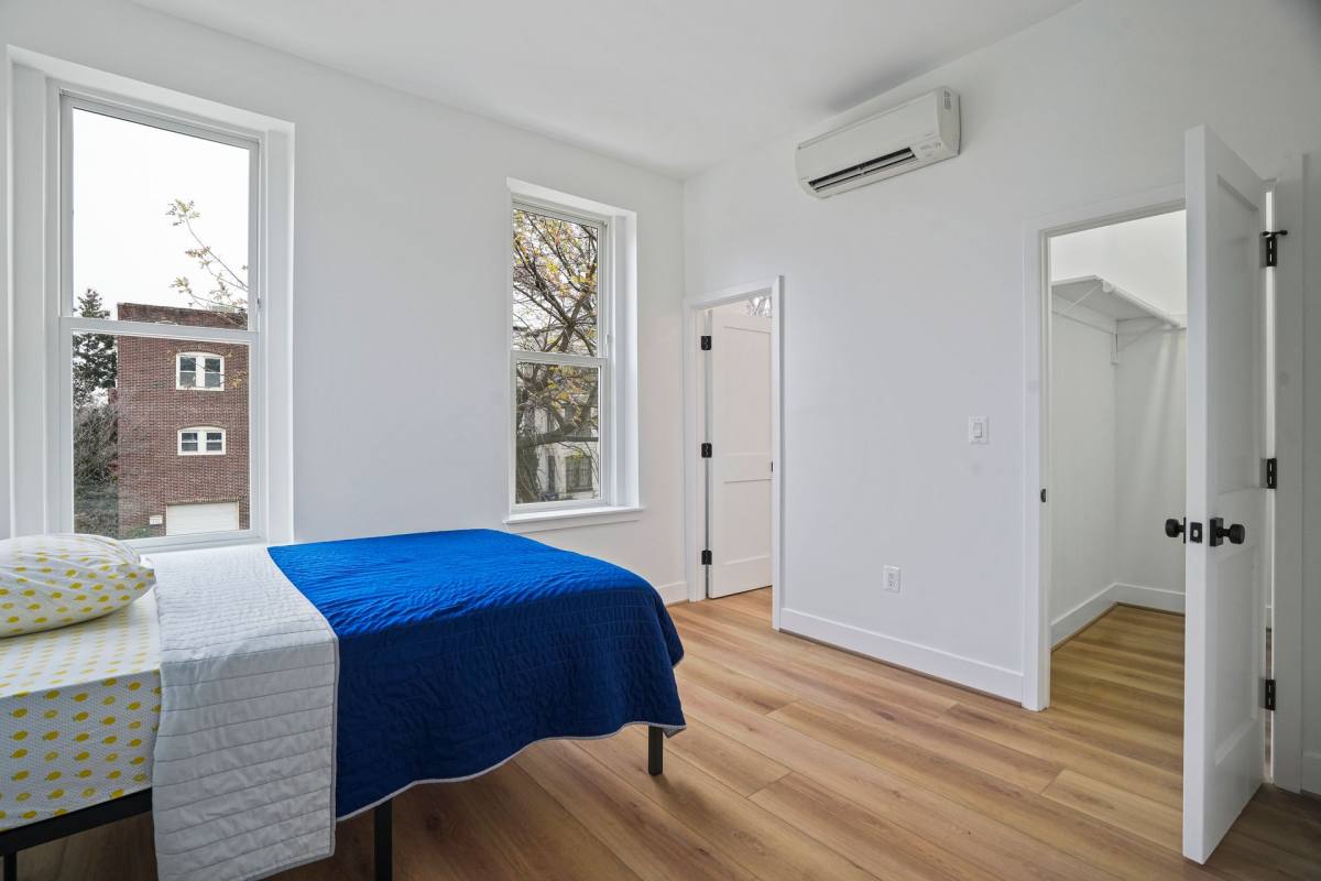 Apartment for rent at 235 F St NE, Washington, DC 20002