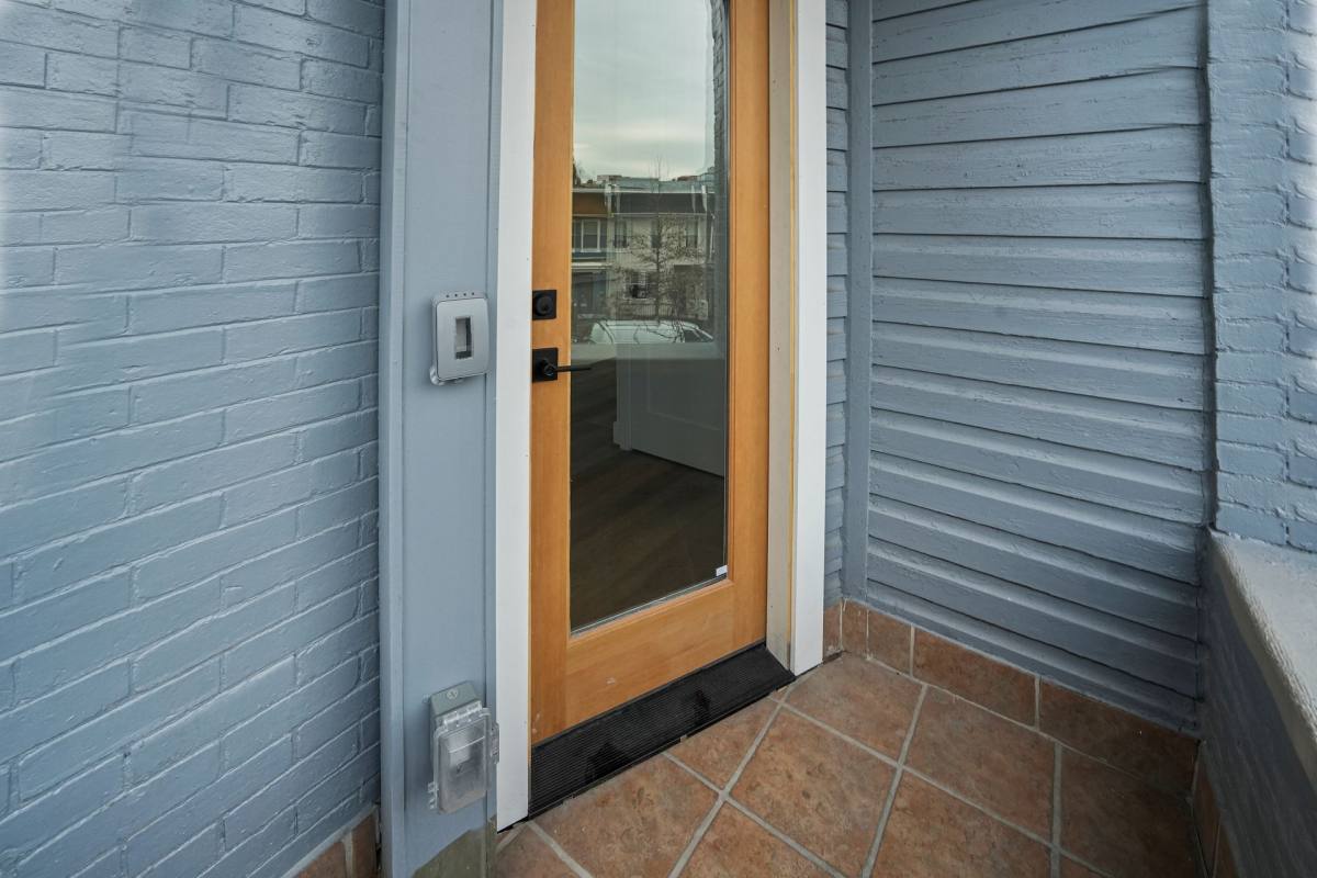 Apartment for rent at 235 F St NE, Washington, DC 20002