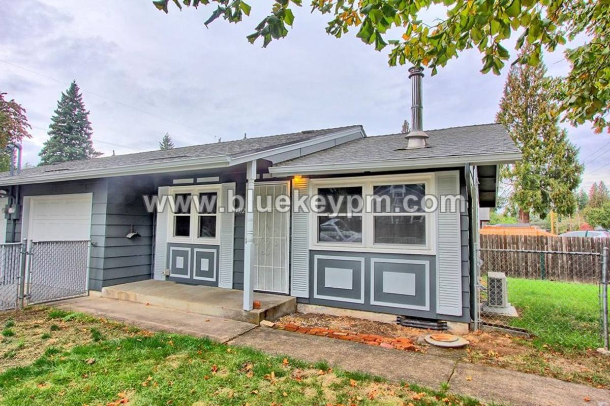 House for rent at 1312 E 37th St, Vancouver, WA 98663