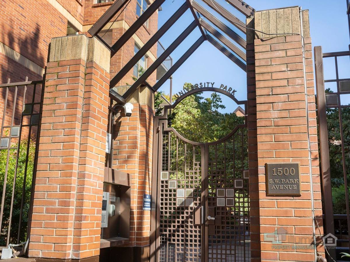 Condo for rent at 1500 SW Park Ave #221, Portland, OR 97201