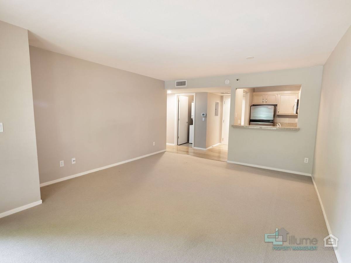 Condo for rent at 1500 SW Park Ave #221, Portland, OR 97201