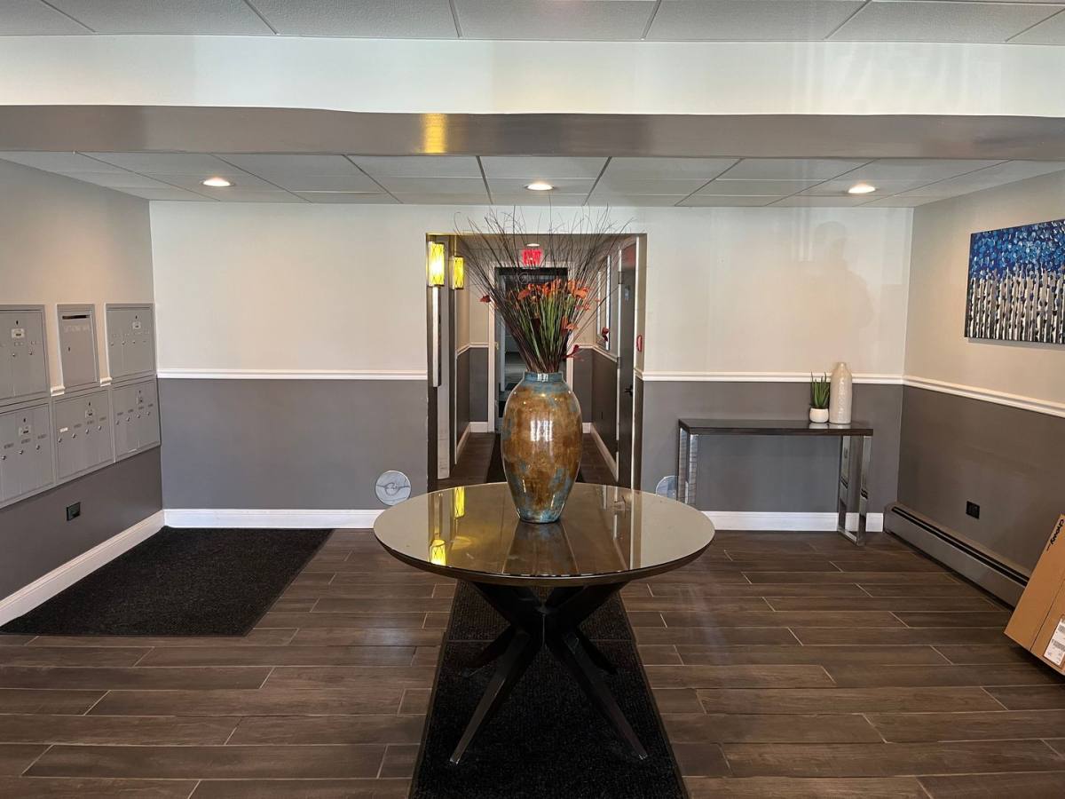 Apartment for rent at 2620 Central St, Evanston, IL 60201