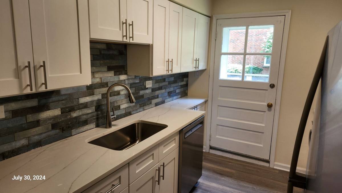 Apartment for rent at 2620 Central St, Evanston, IL 60201