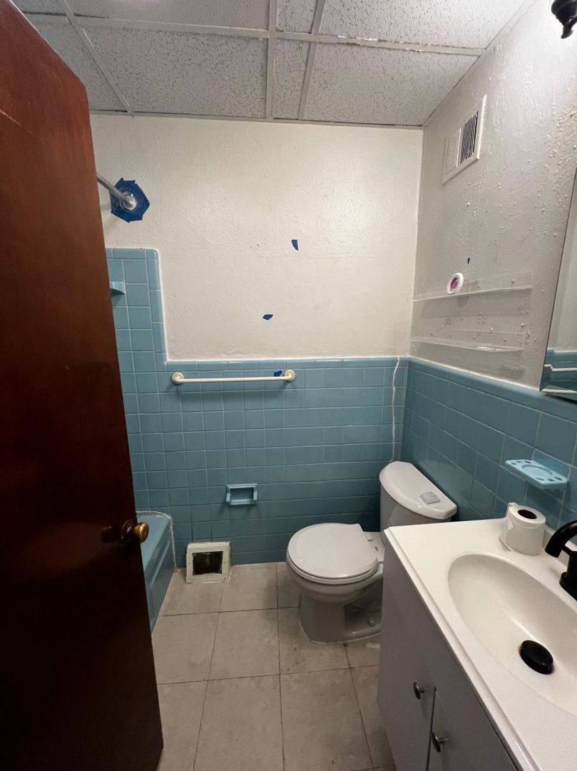 Apartment for rent at 4039 Balwynne Park Rd, Philadelphia, PA 19131
