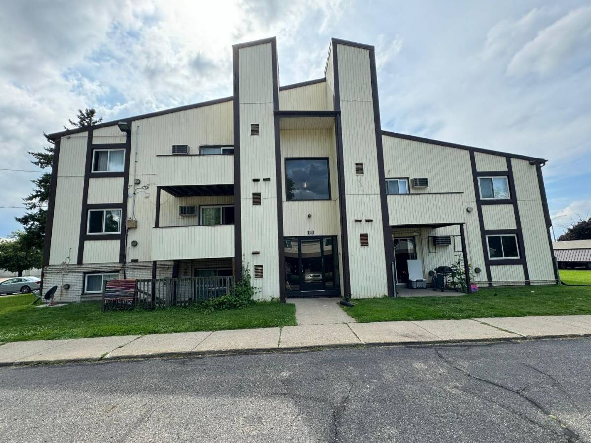 Apartment for rent at 400 Dornet Dr #435, Lansing, MI 48917