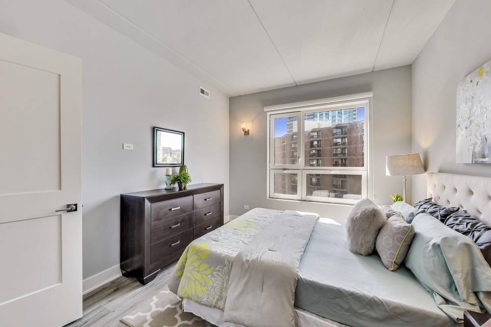 Apartment for rent at 300 W Division St, Chicago, IL 60610
