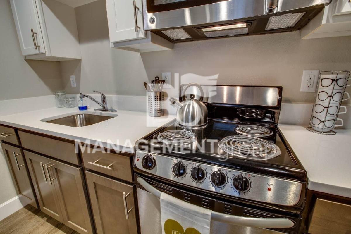 House for rent at 3605 NE 14th Ave, Portland, OR 97212