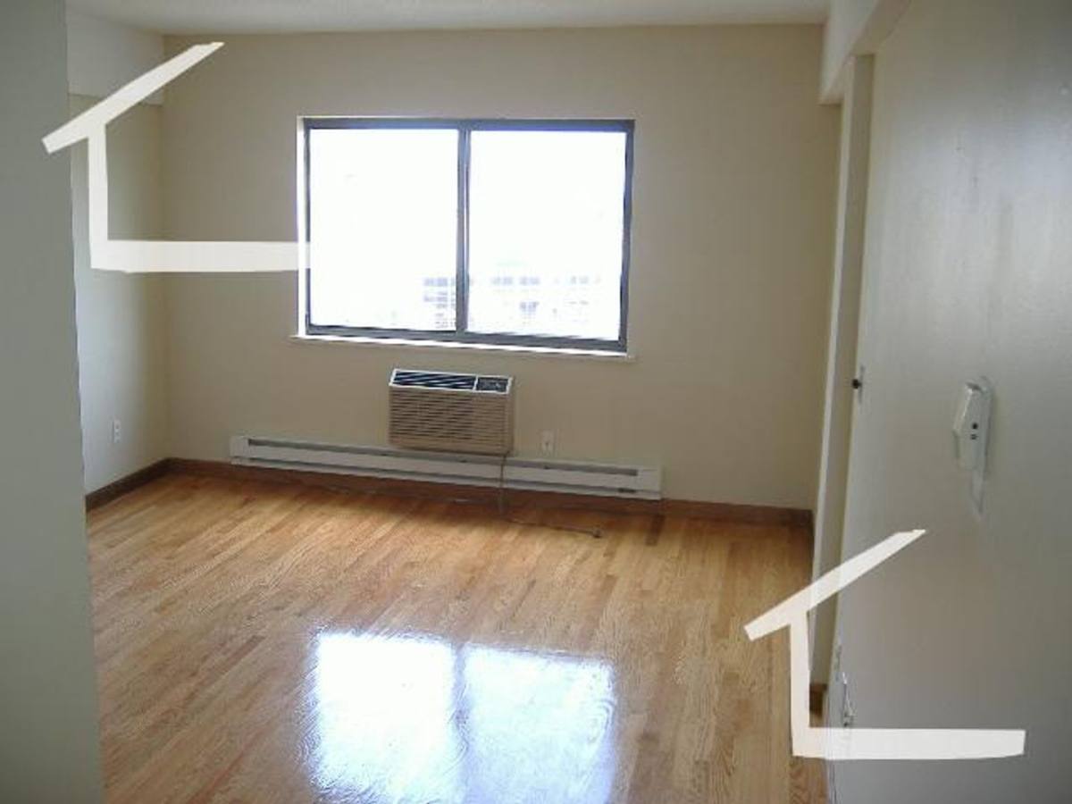 Apartment for rent at 1113 Commonwealth Ave #1501, Boston, MA 02215