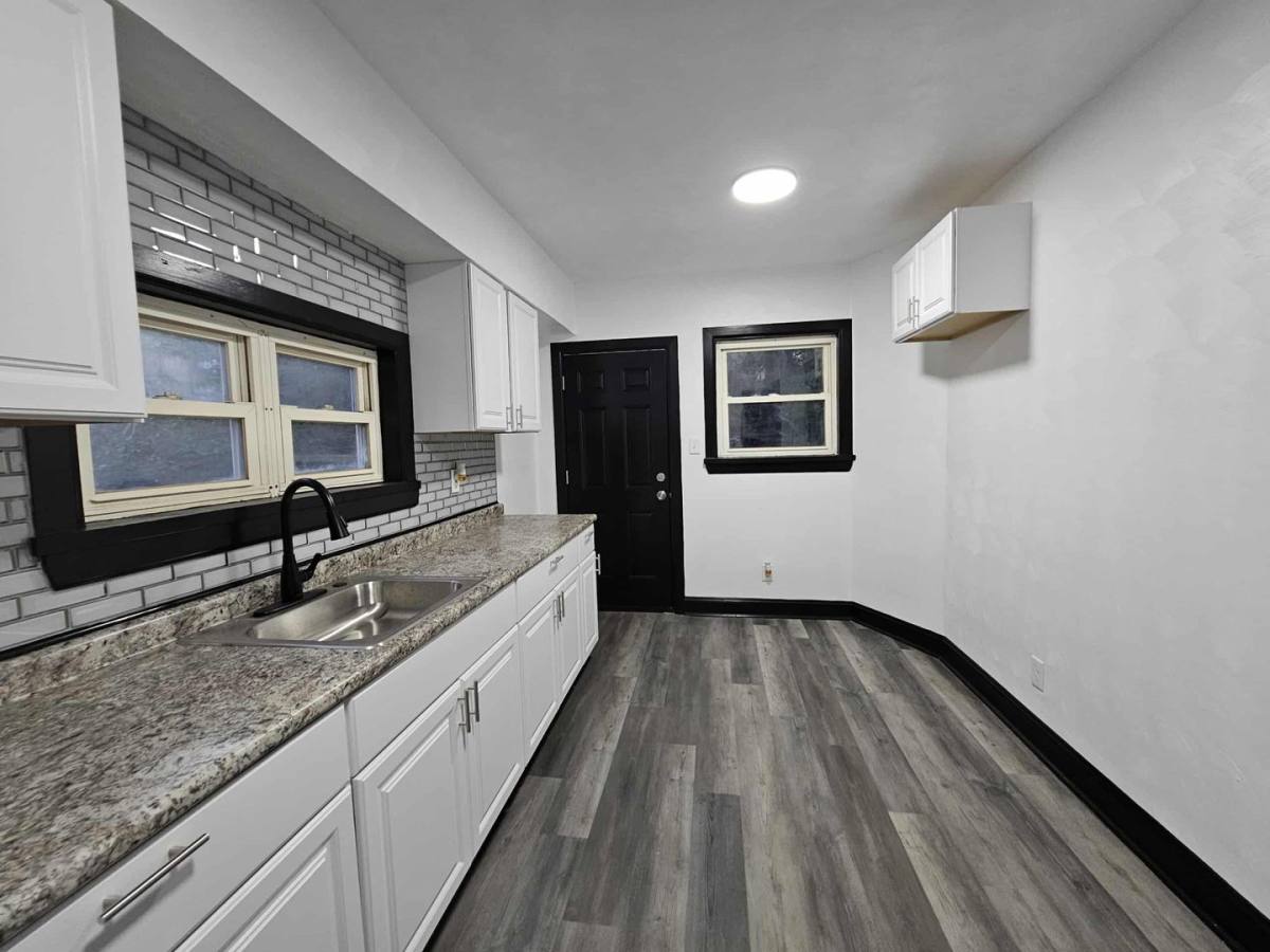 House for rent at 1228 Clairhaven St, Pittsburgh, PA 15205