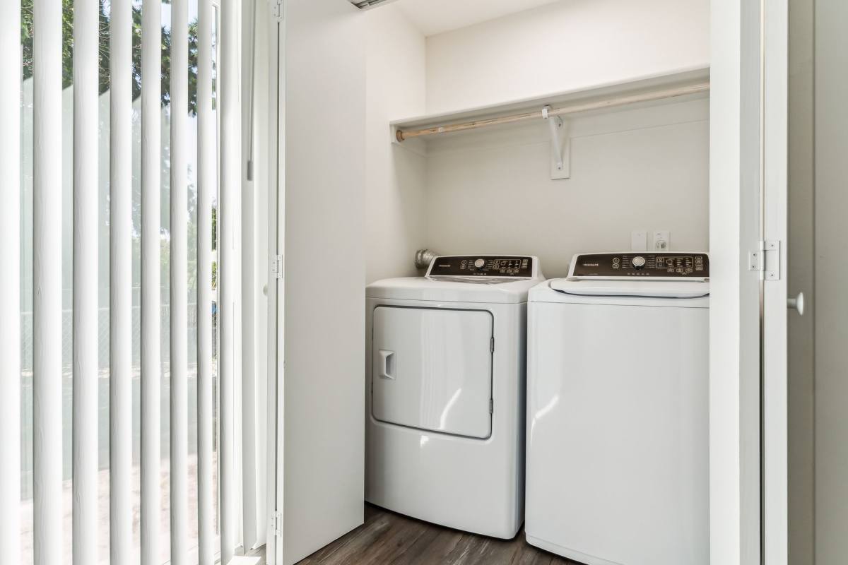 Townhouse for rent at 2016 SE 122nd Ave, Portland, OR 97233